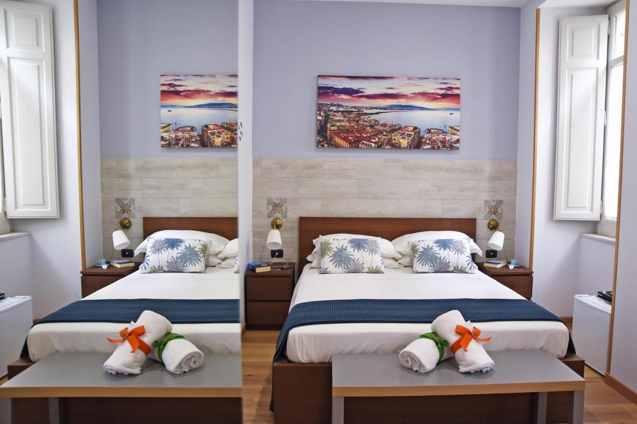Bed and Breakfast La Dimora Luca Giordano à Naples Extérieur photo