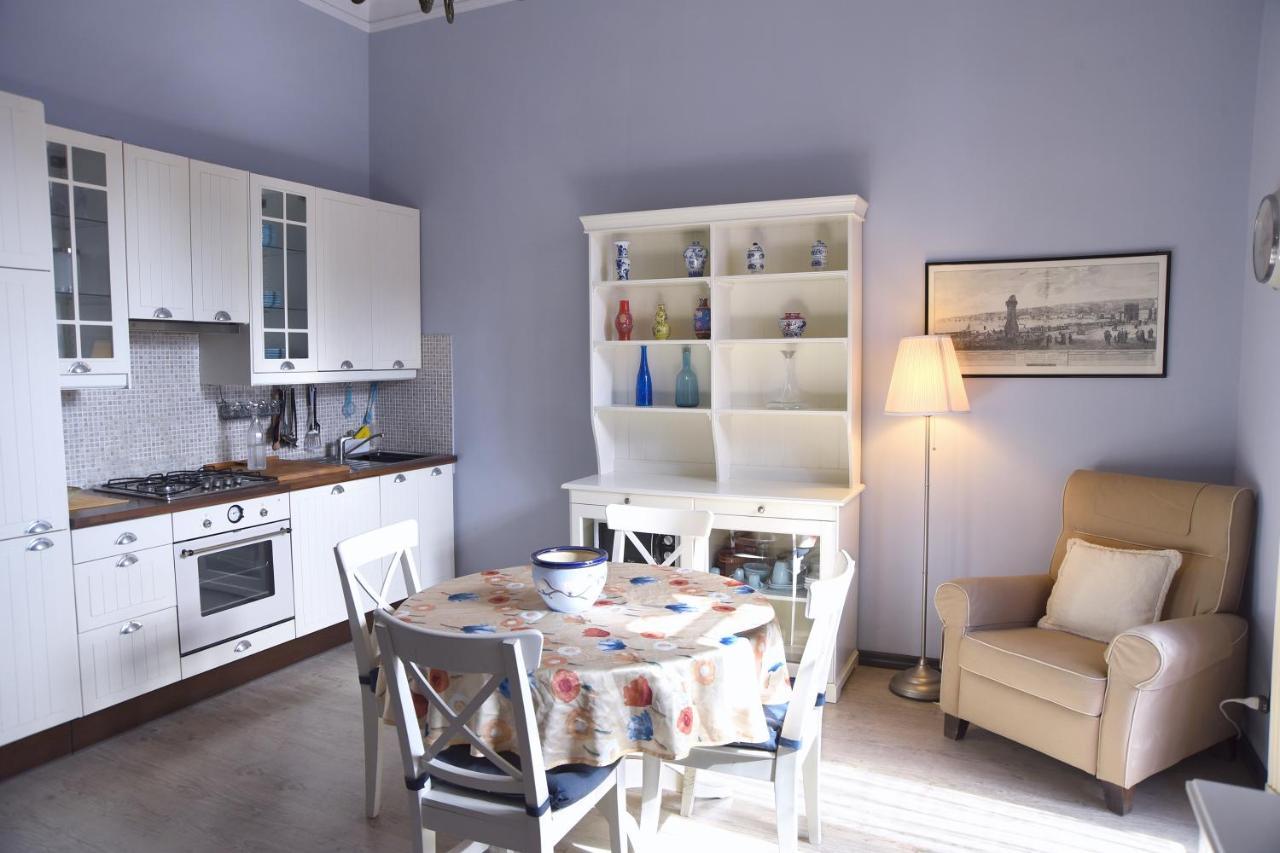 Bed and Breakfast La Dimora Luca Giordano à Naples Extérieur photo